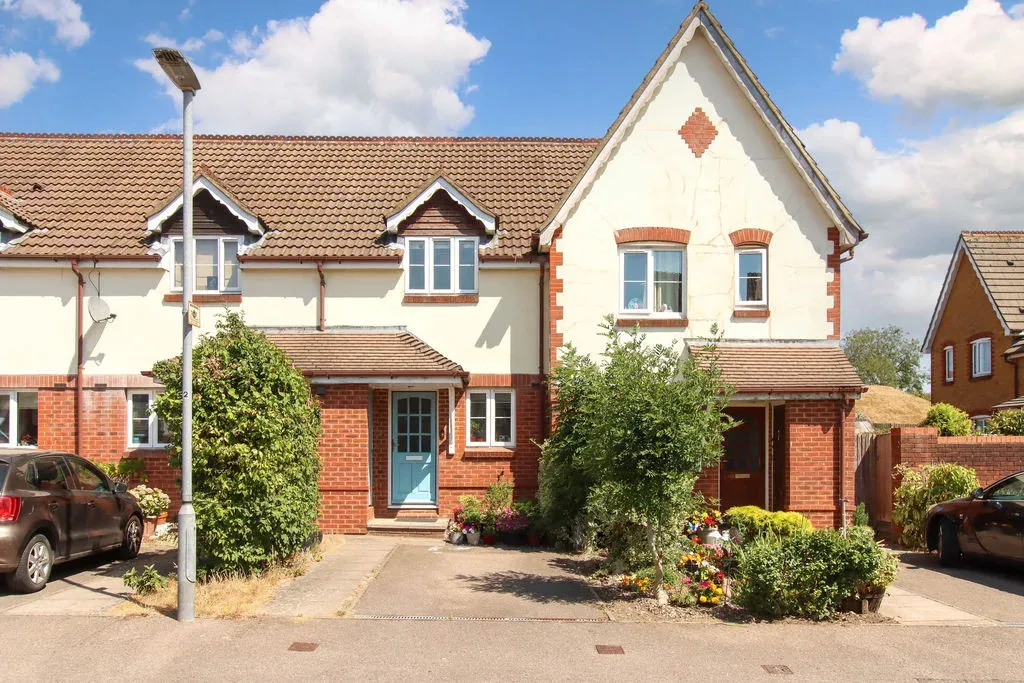 2 bed house for sale — Chalkdell Hill, Hemel Hempstead, Hertfordshire, HP2 5UB