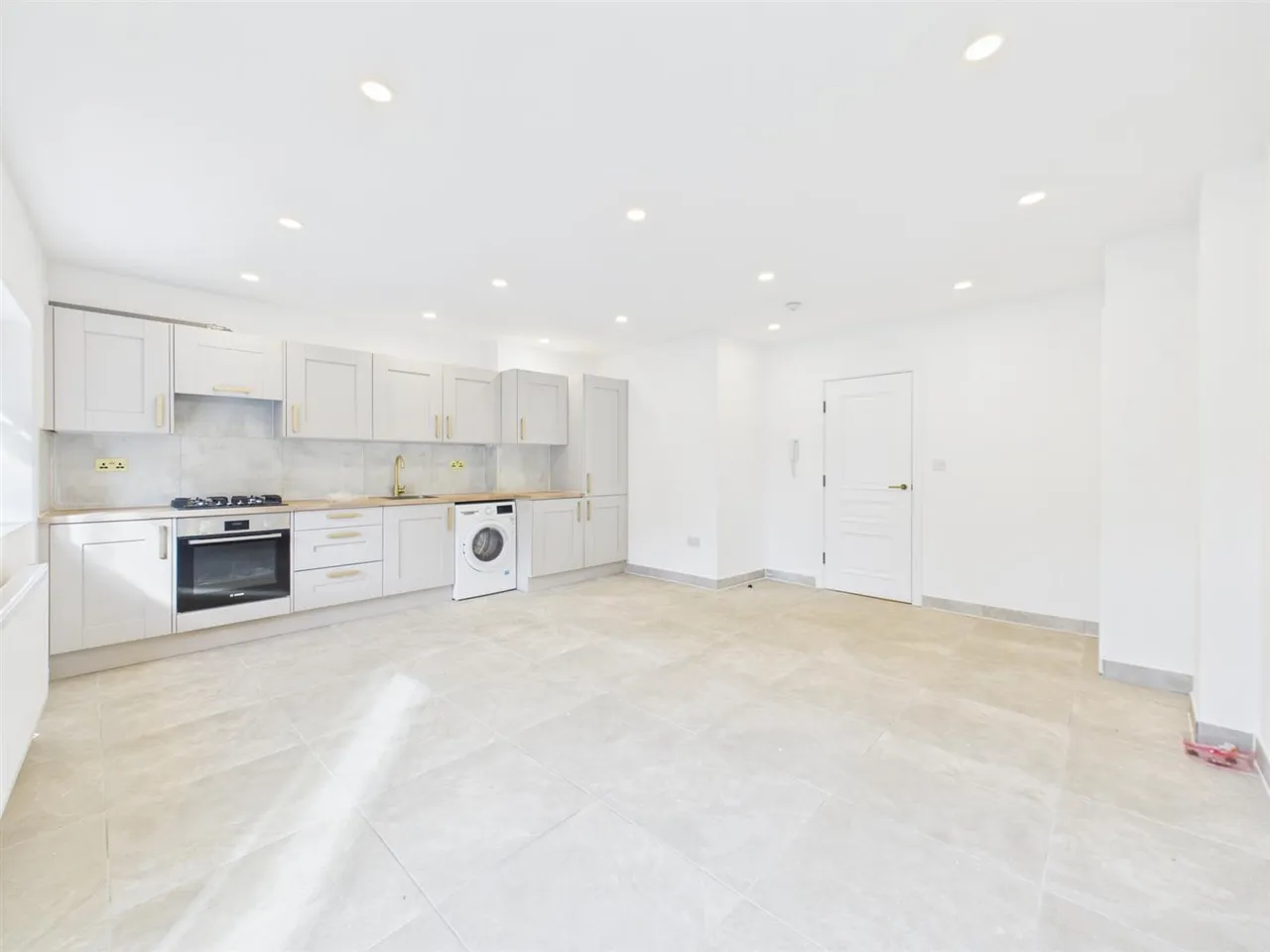 West End Road, Ruislip, HA4, photo 3