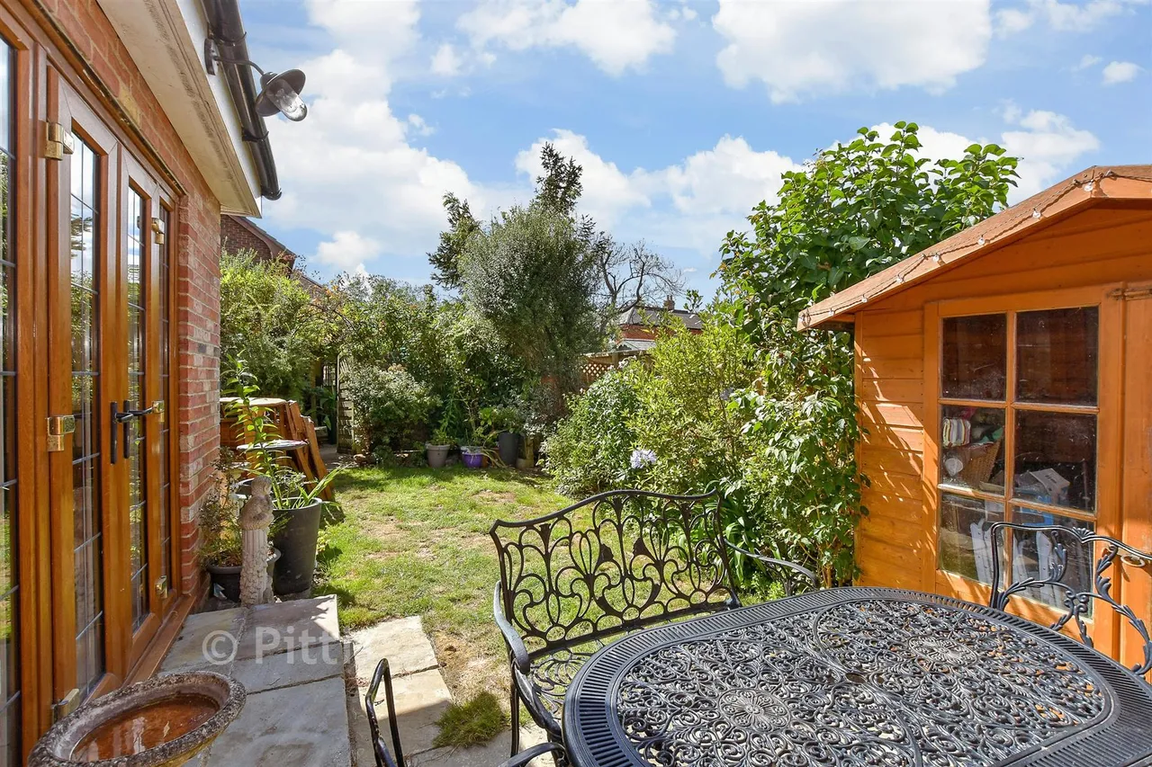 Green Lane, Shanklin, PO37, photo 15