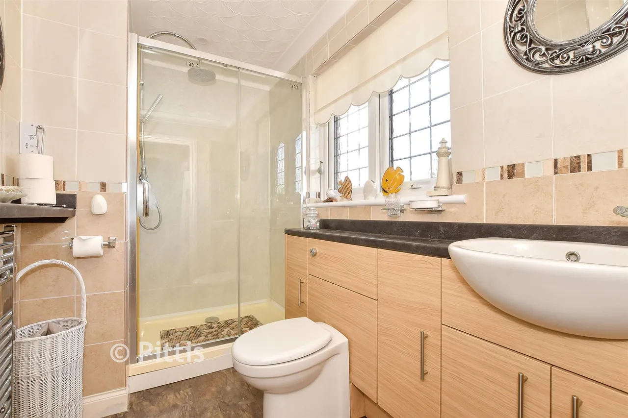 Green Lane, Shanklin, PO37, photo 12