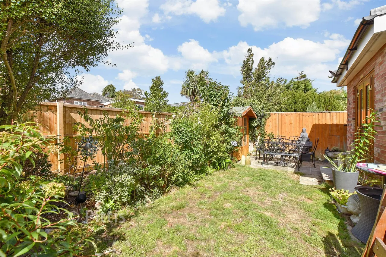 Green Lane, Shanklin, PO37, photo 14
