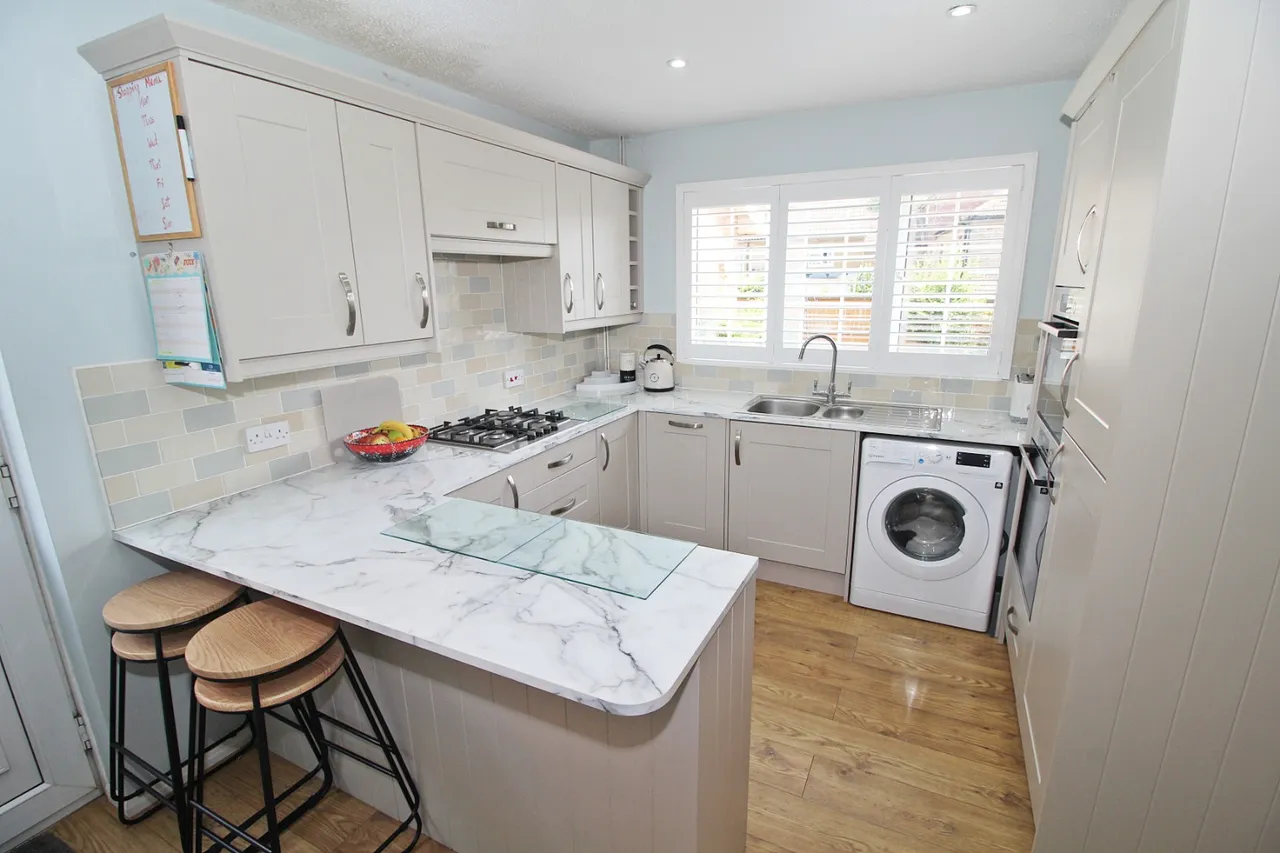 Mander Close, Toddington, photo 4