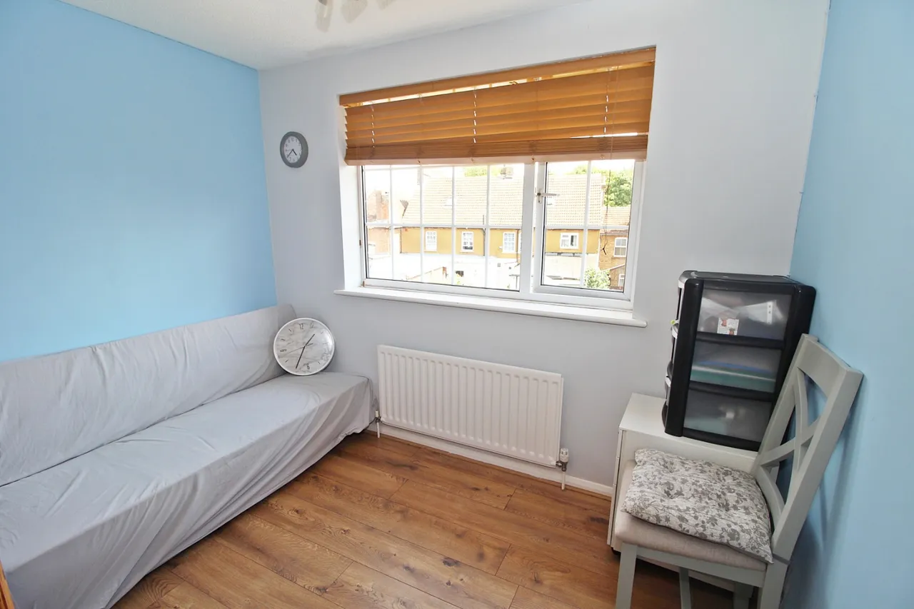 Mander Close, Toddington, photo 11