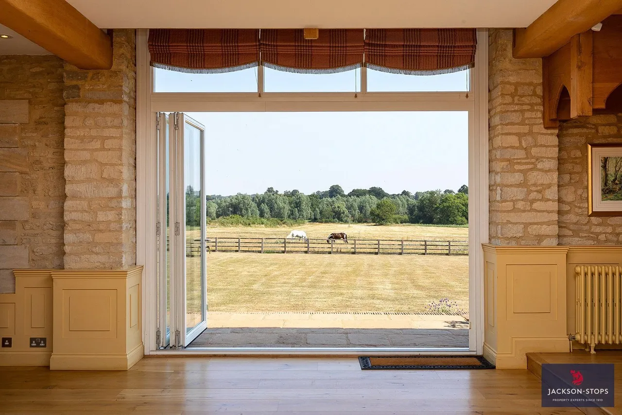 The Rickyard, Newton Blossomville, MK43, photo 9