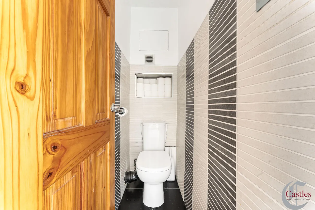 Briggeford Close, London, E5, photo 16