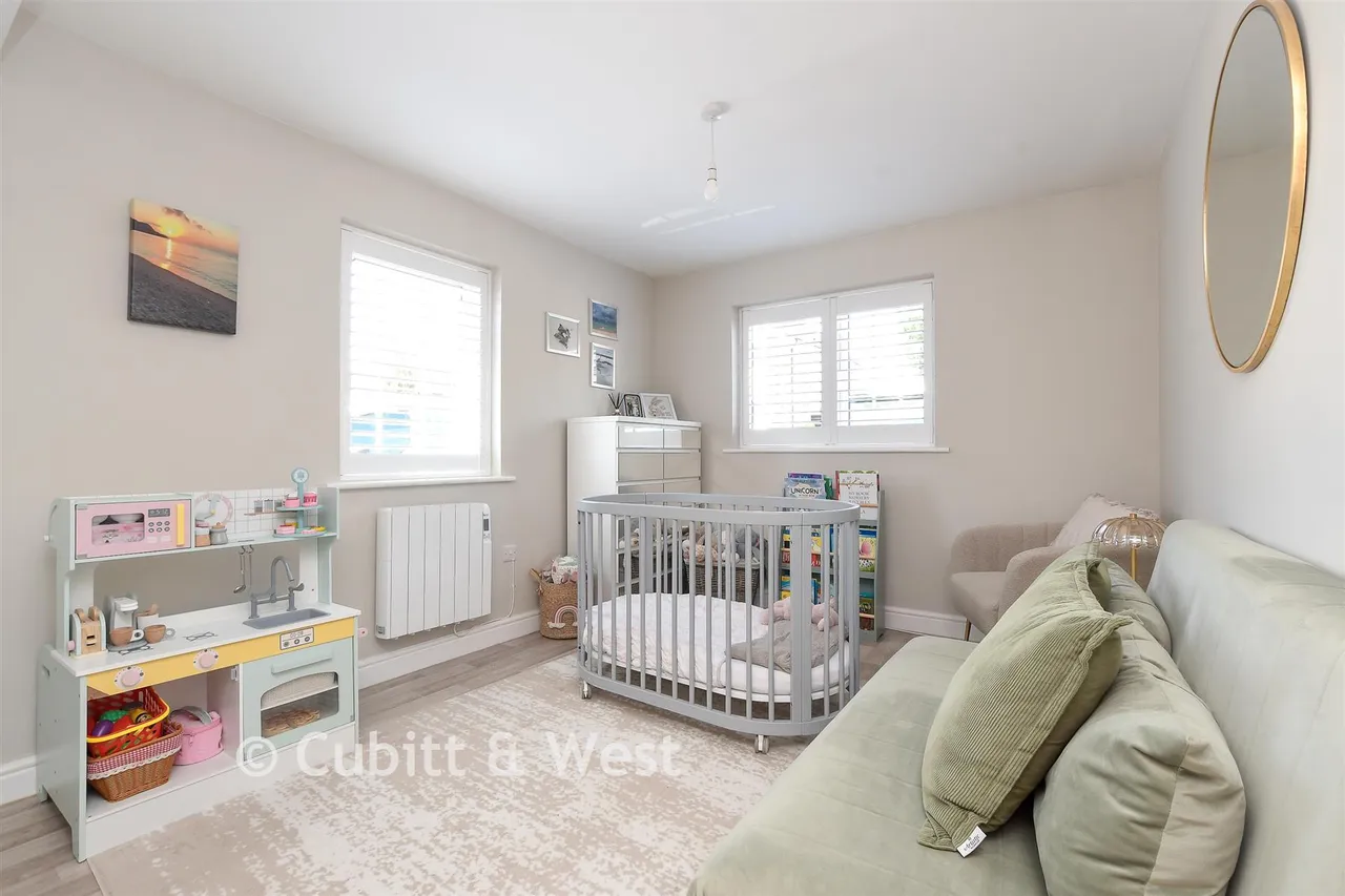 Church Street, Rudgwick, RH12, photo 9