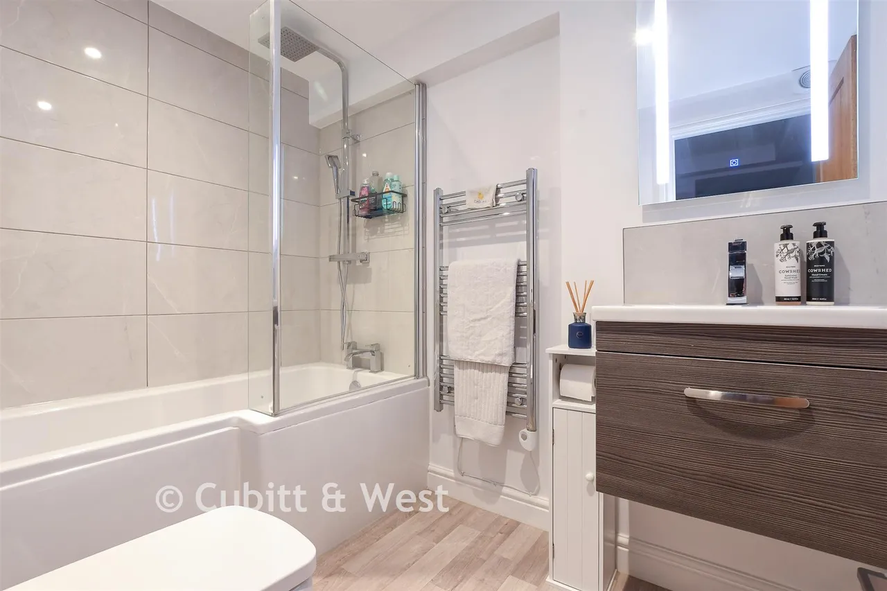 Church Street, Rudgwick, RH12, photo 11