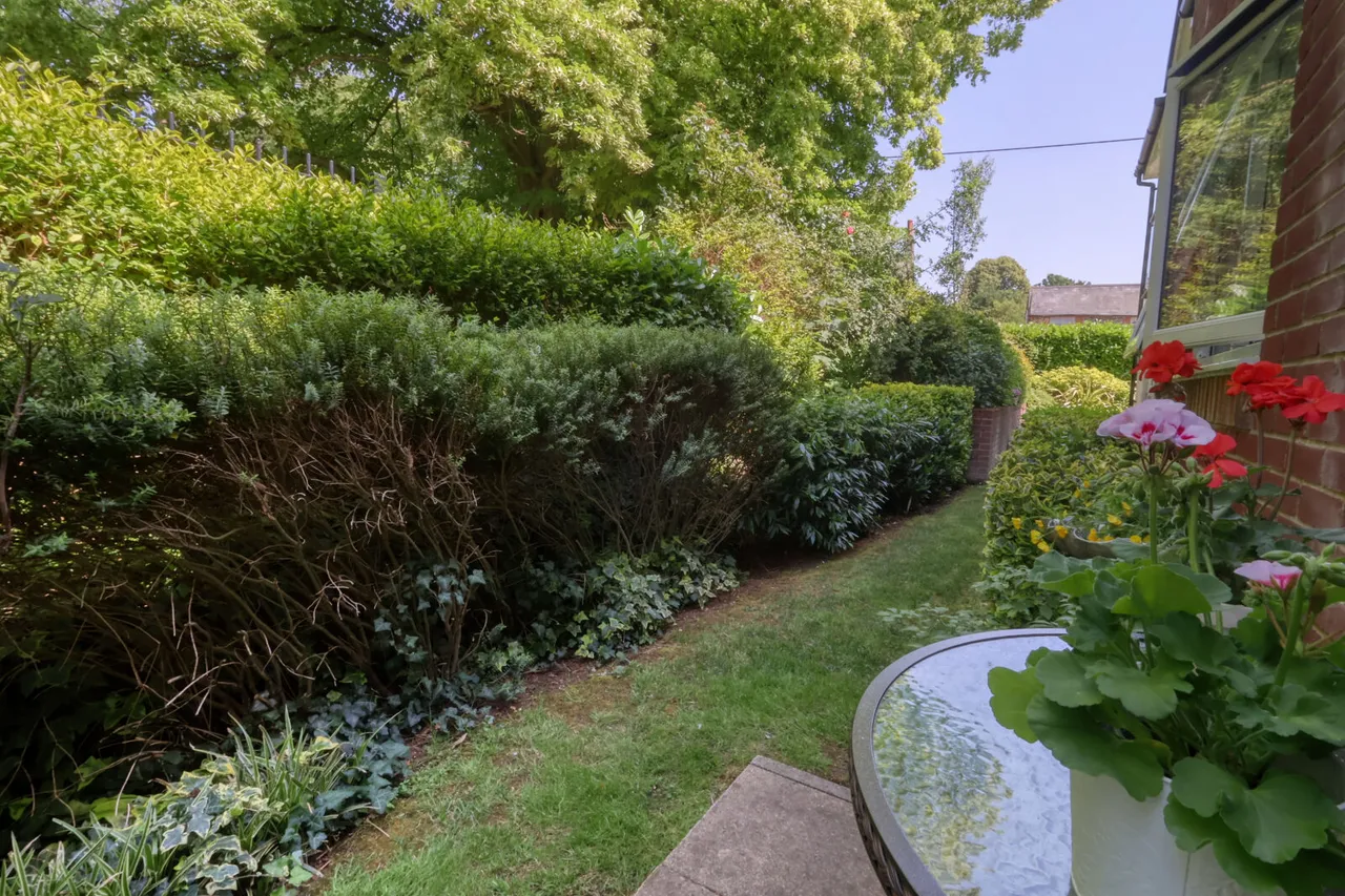 Longwick Road, Princes Risborough, HP27, photo 12