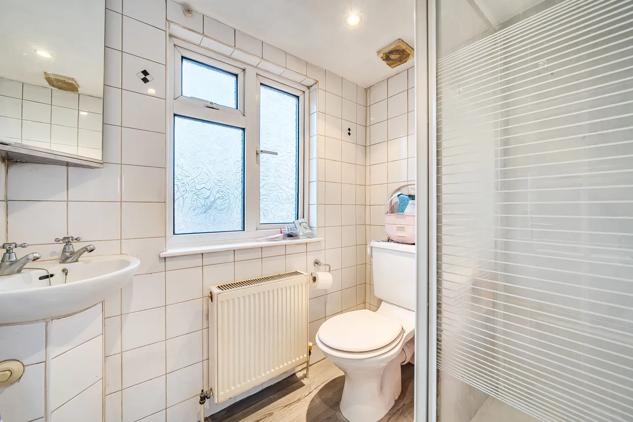 Monkfrith Way, London, Greater London, N14 5ND, photo 13