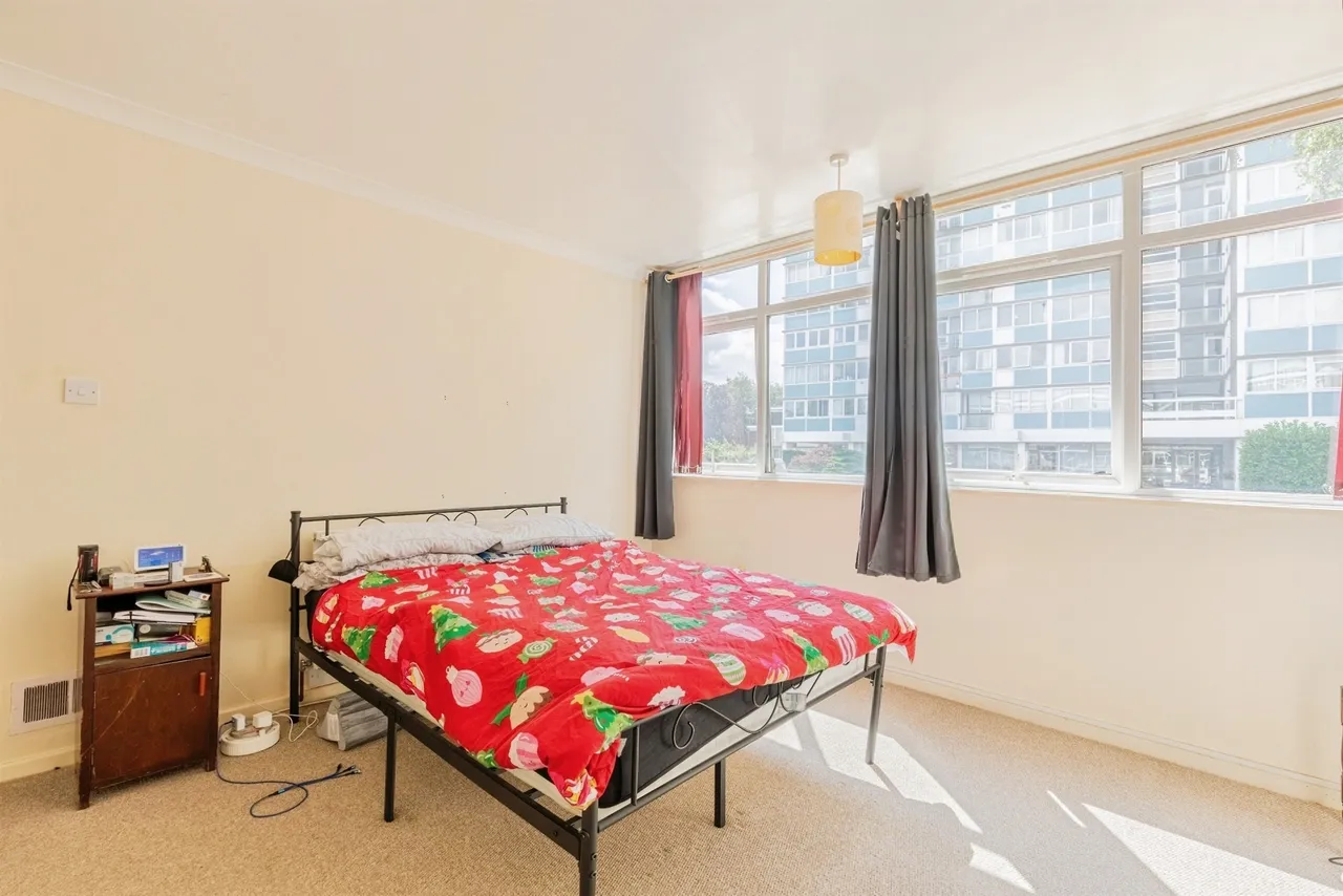 Kenilworth Court, Coventry, photo 5