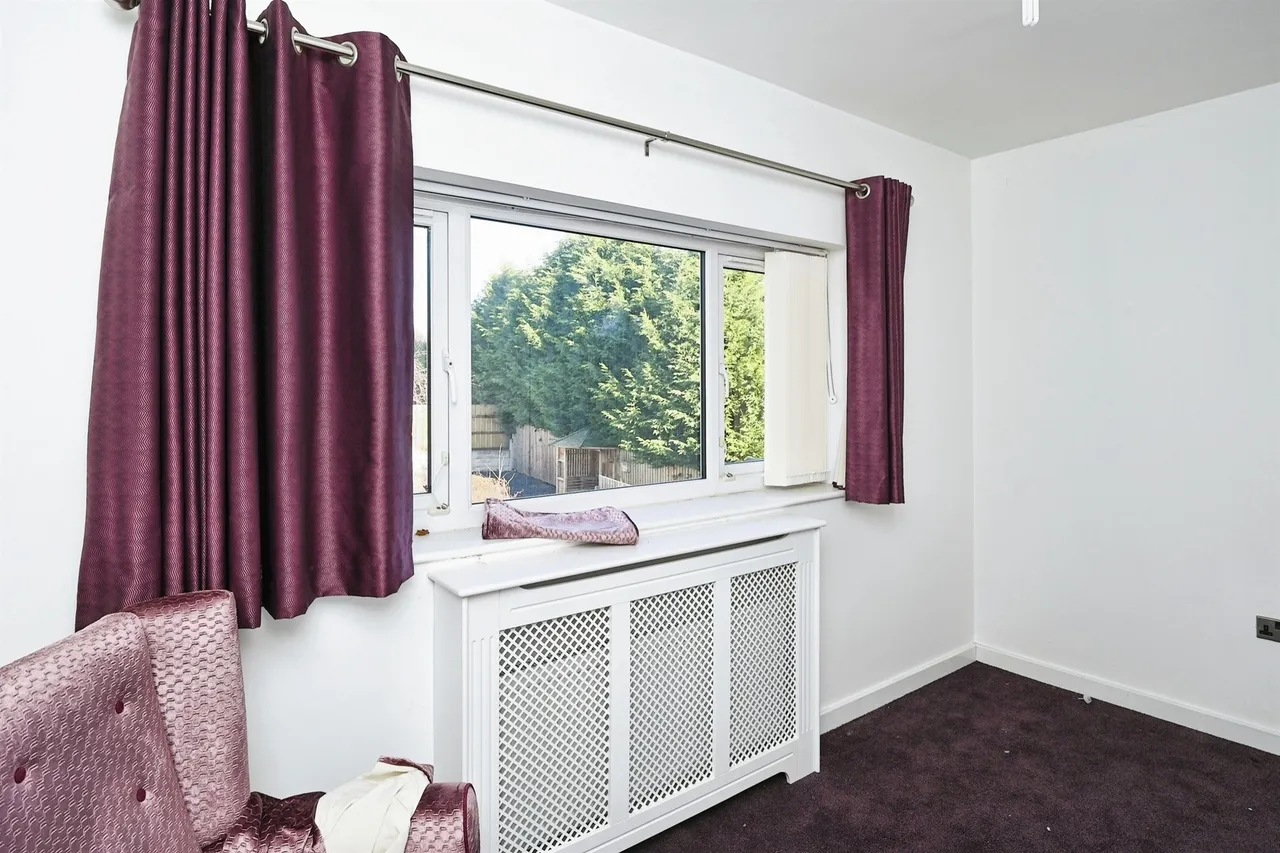 Hollywell Avenue, Codnor, DE5, photo 27