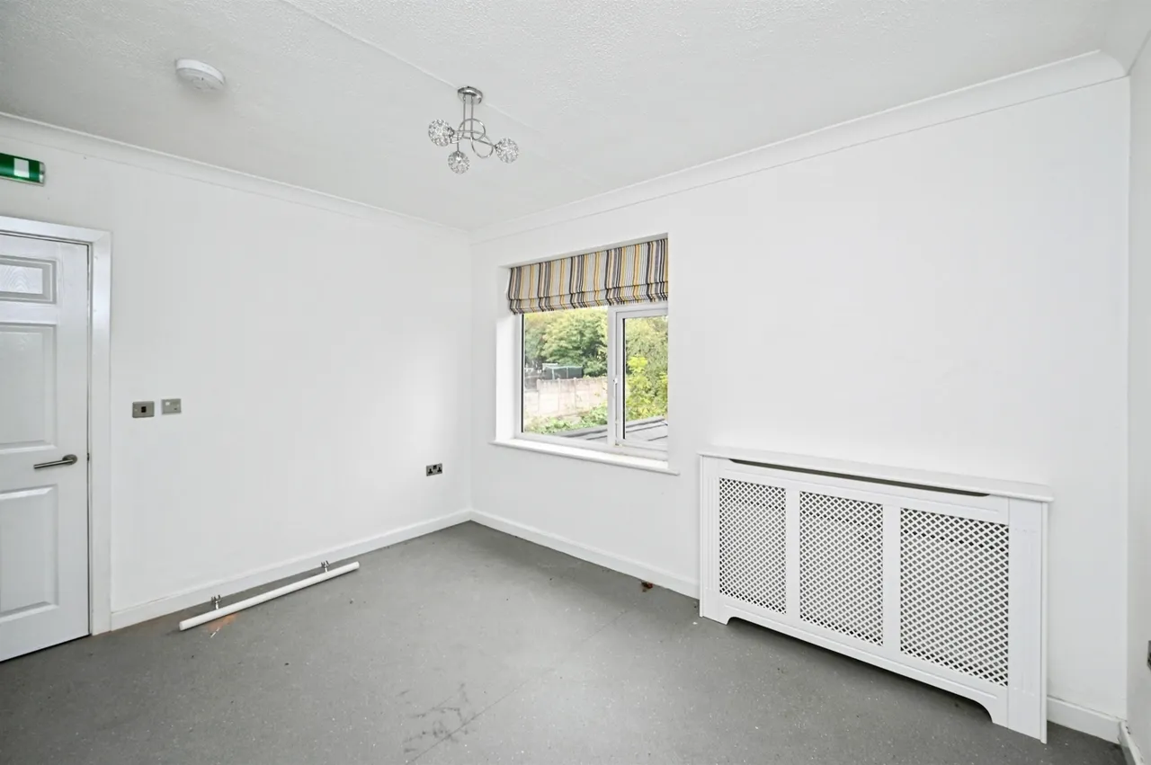 Hollywell Avenue, Codnor, DE5, photo 9