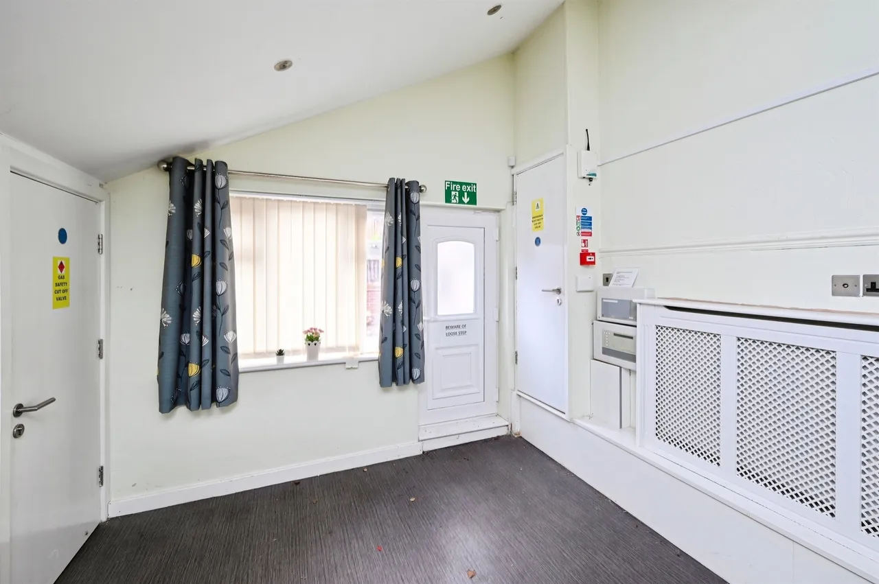 Hollywell Avenue, Codnor, DE5, photo 8