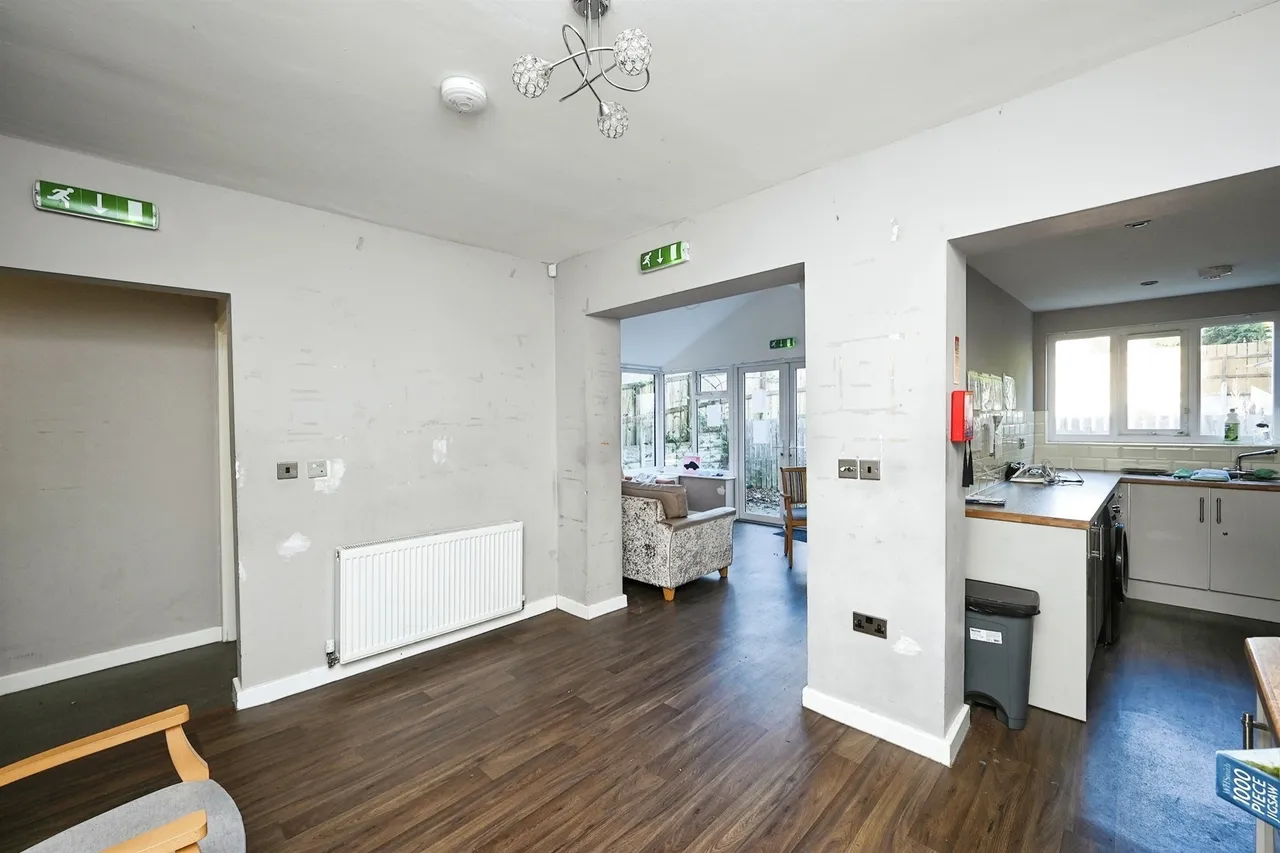 Hollywell Avenue, Codnor, DE5, photo 24