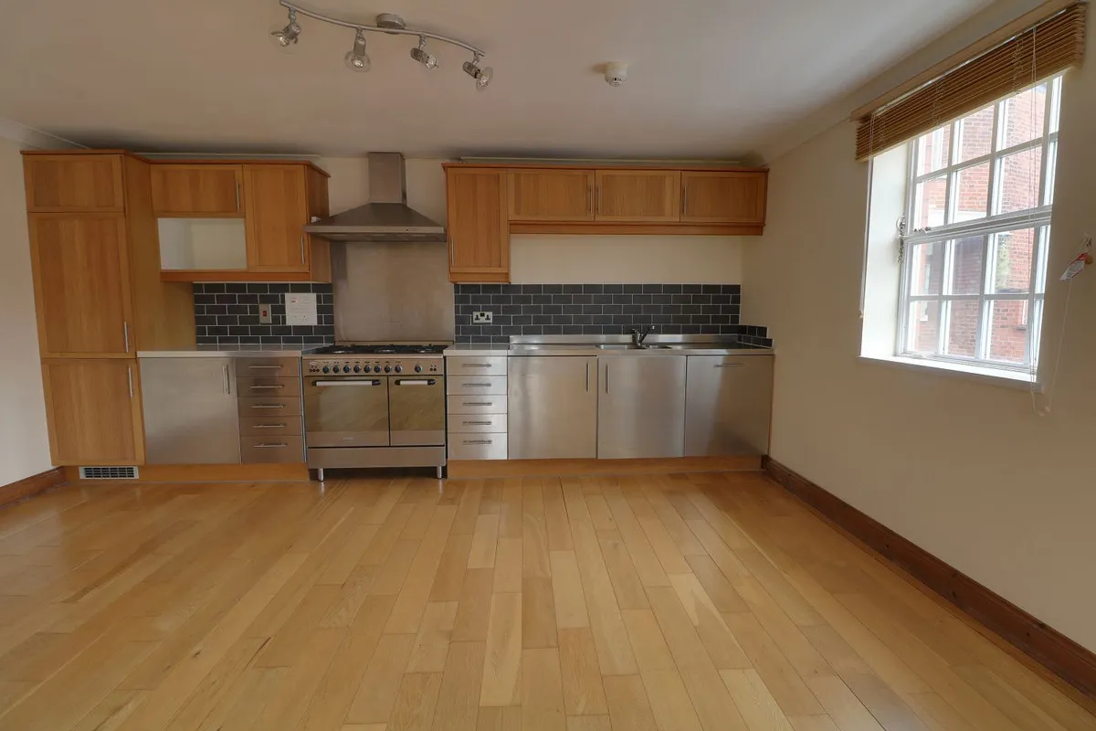Shepherds Bush Street, Stafford, photo 6