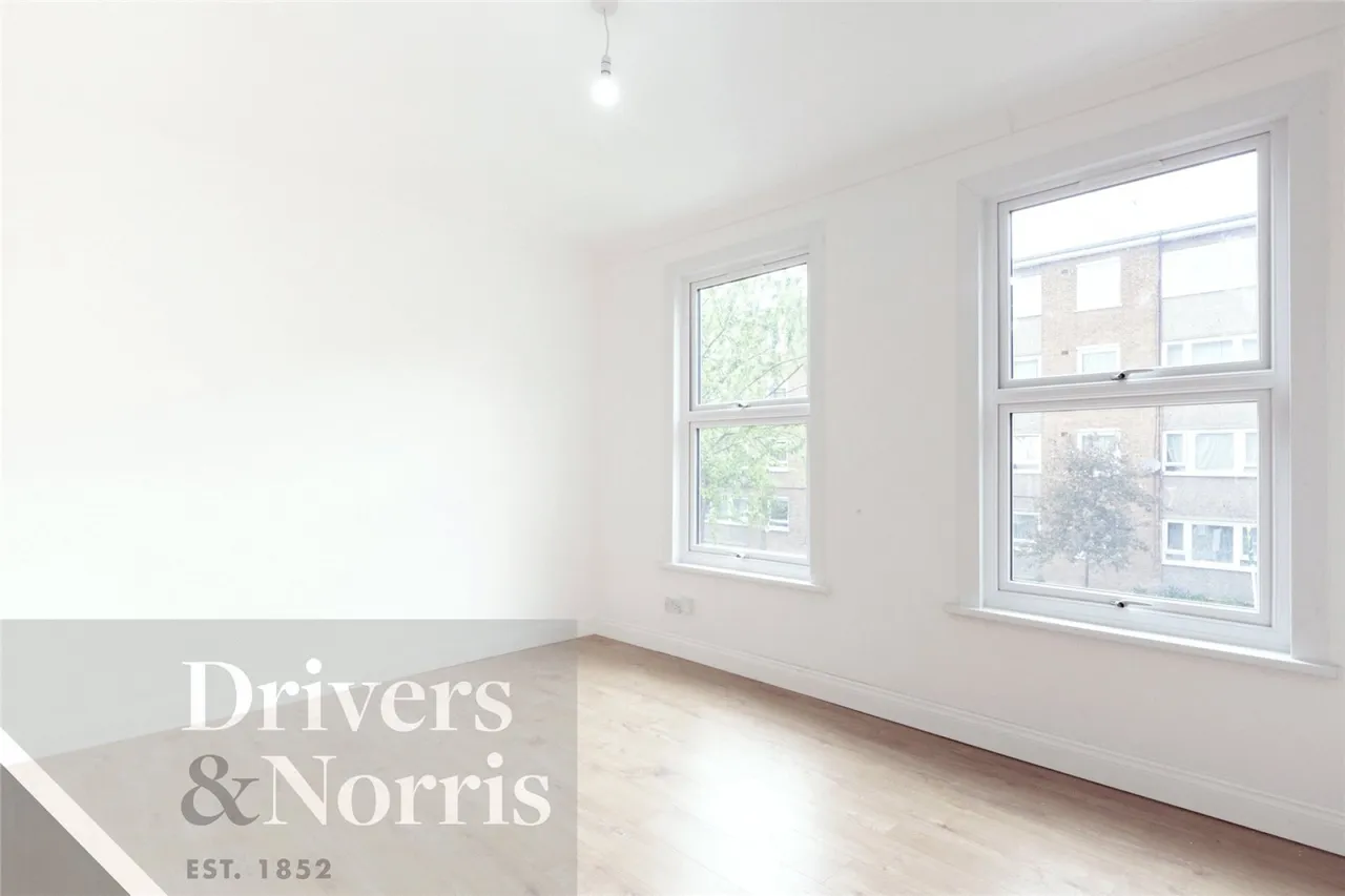 Mayton Street, London, photo 11