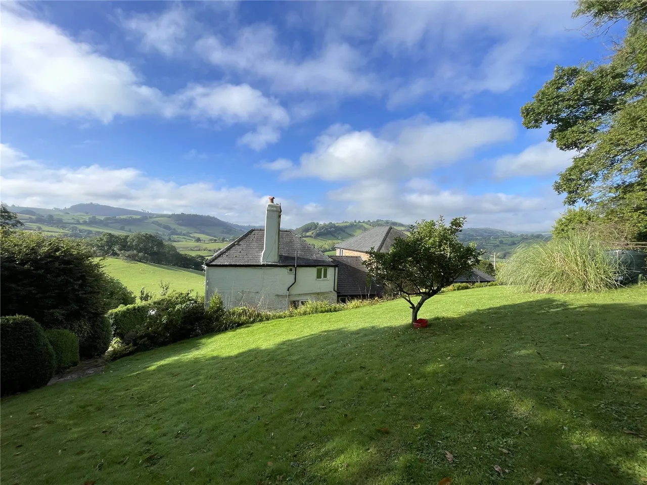 Llanfyllin, Powys, photo 22