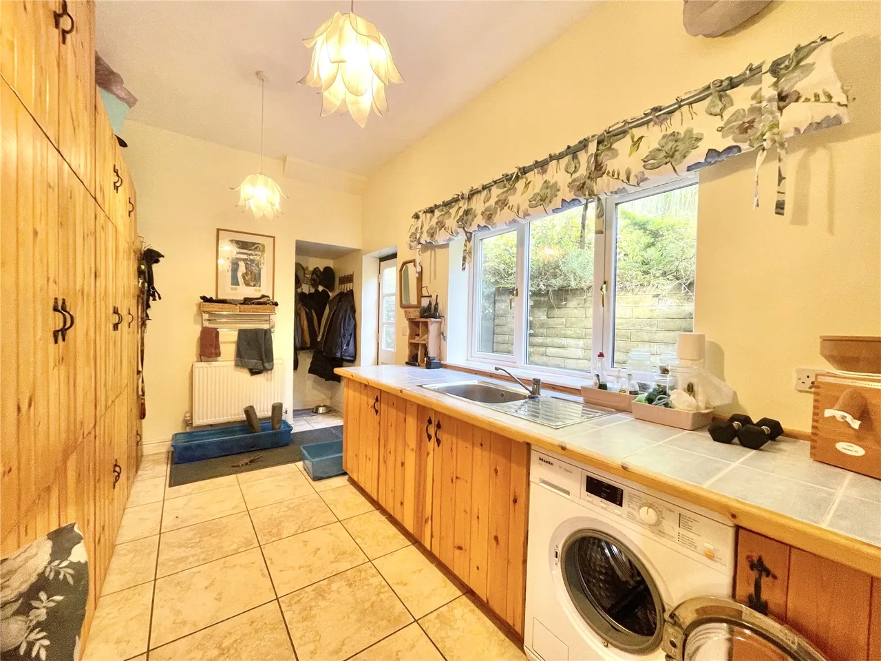 Llanfyllin, Powys, photo 8