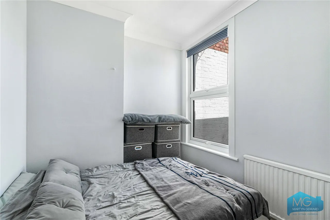 Long Lane, London, N3, photo 12