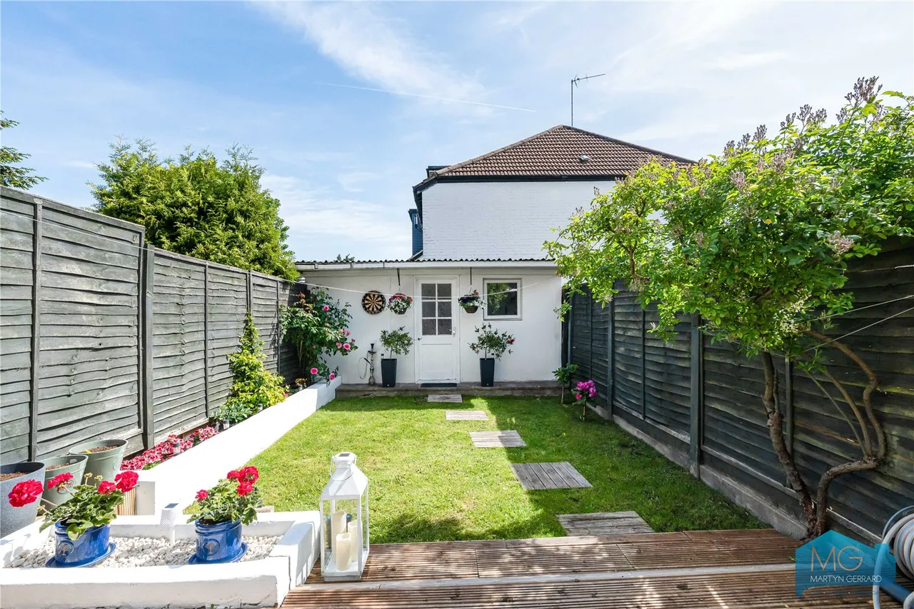 Long Lane, London, N3, photo 19