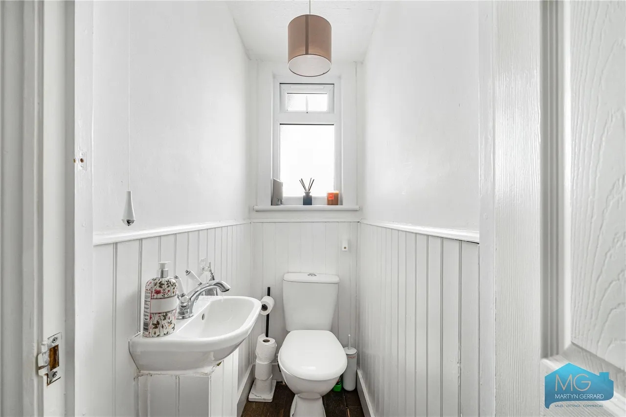 Long Lane, London, N3, photo 17