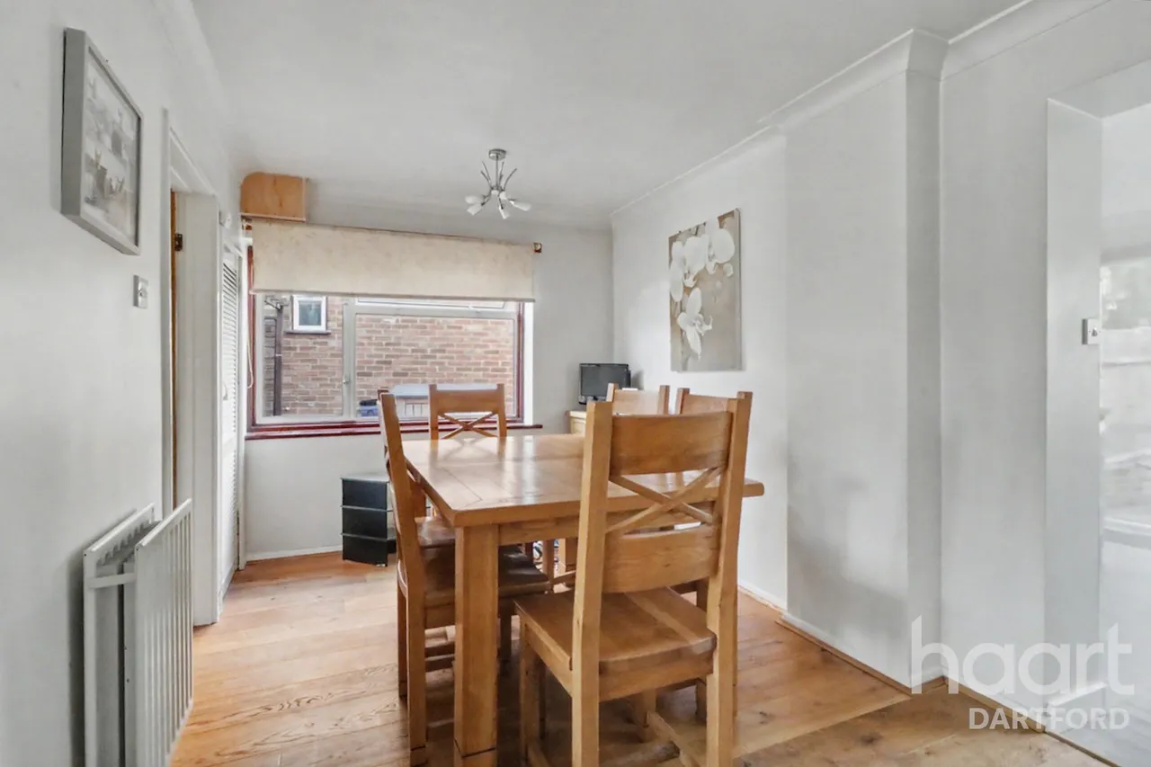 Lonsdale Crescent, Dartford, DA2, photo 6