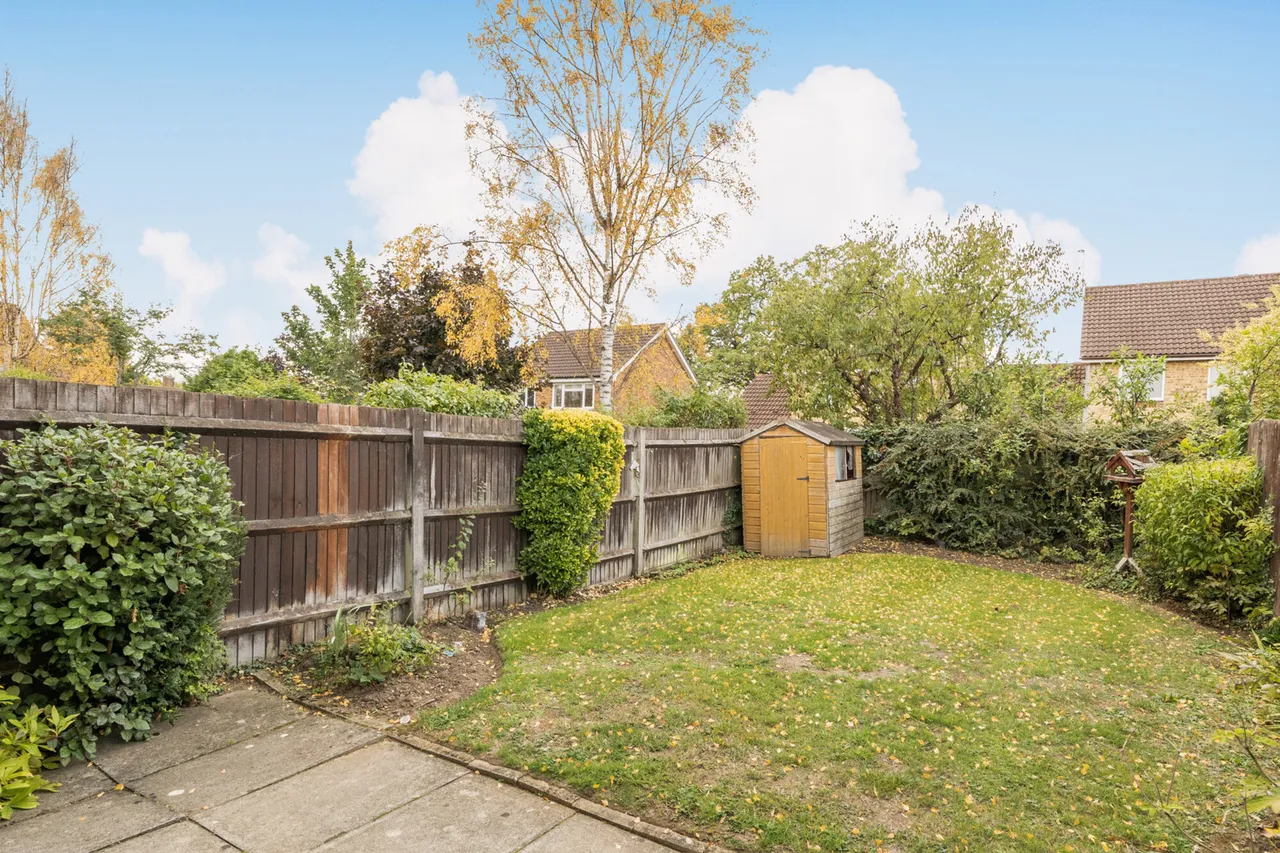 Clovelly Close, Pinner, HA5, photo 21