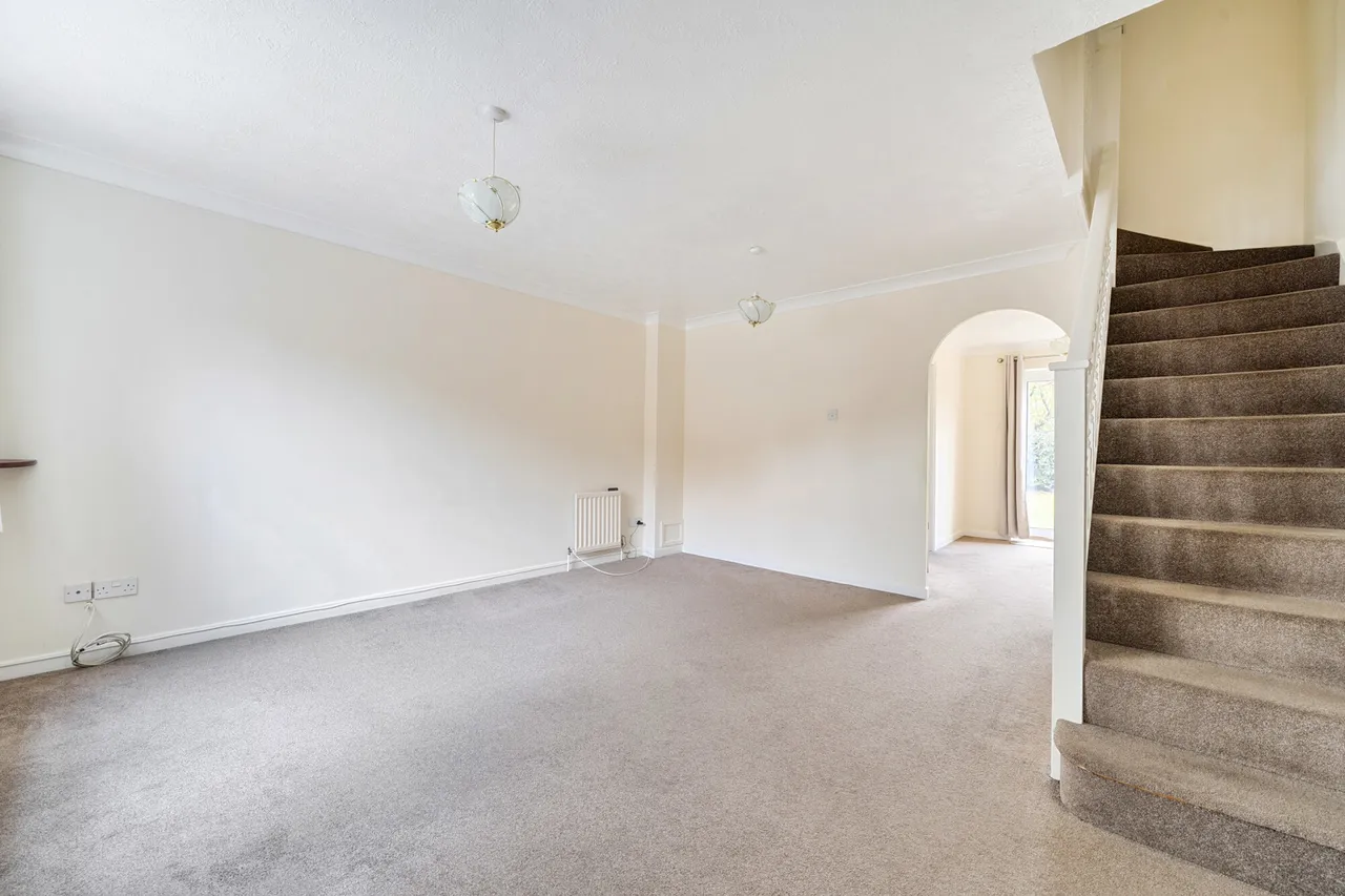 Clovelly Close, Pinner, HA5, photo 3