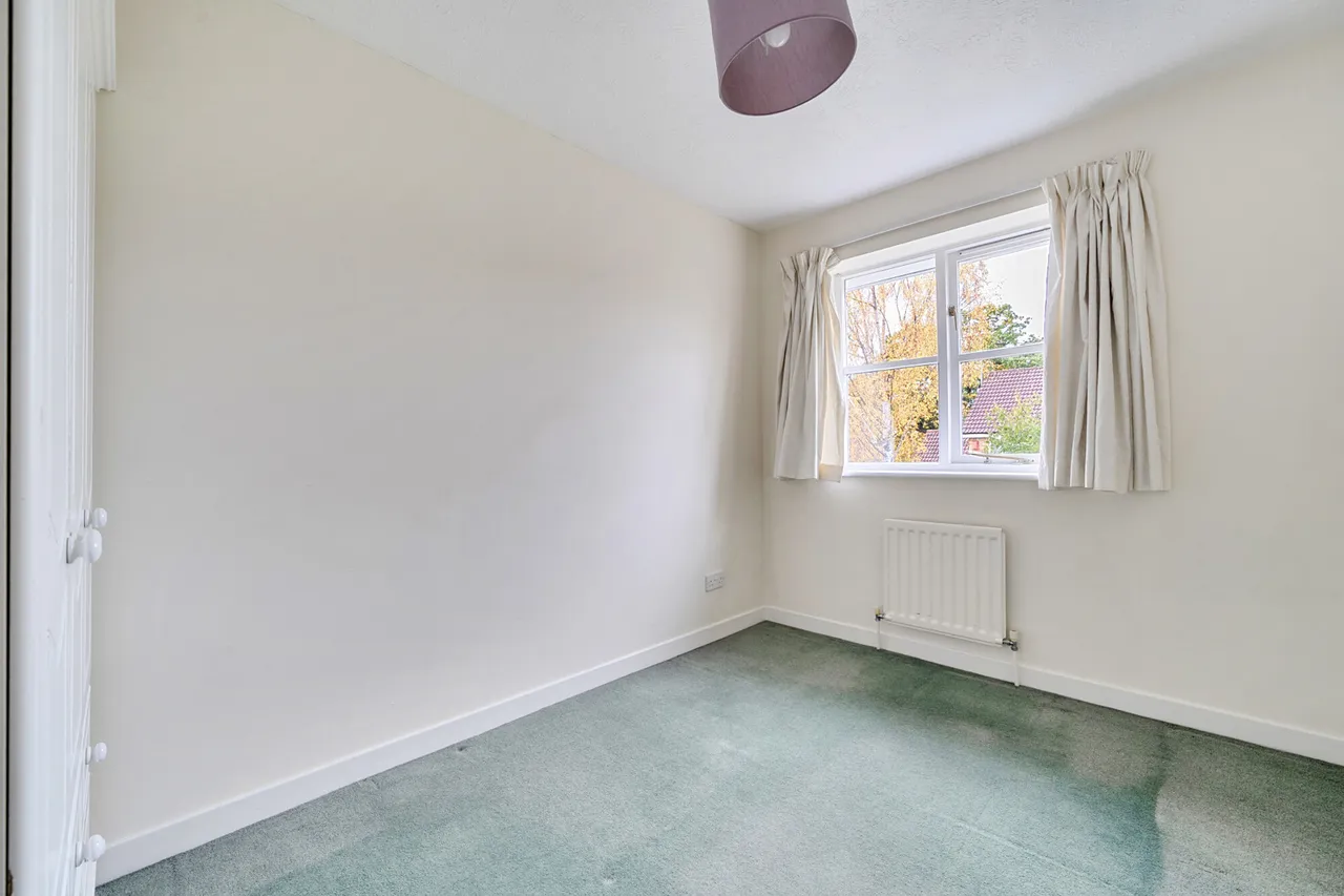 Clovelly Close, Pinner, HA5, photo 8