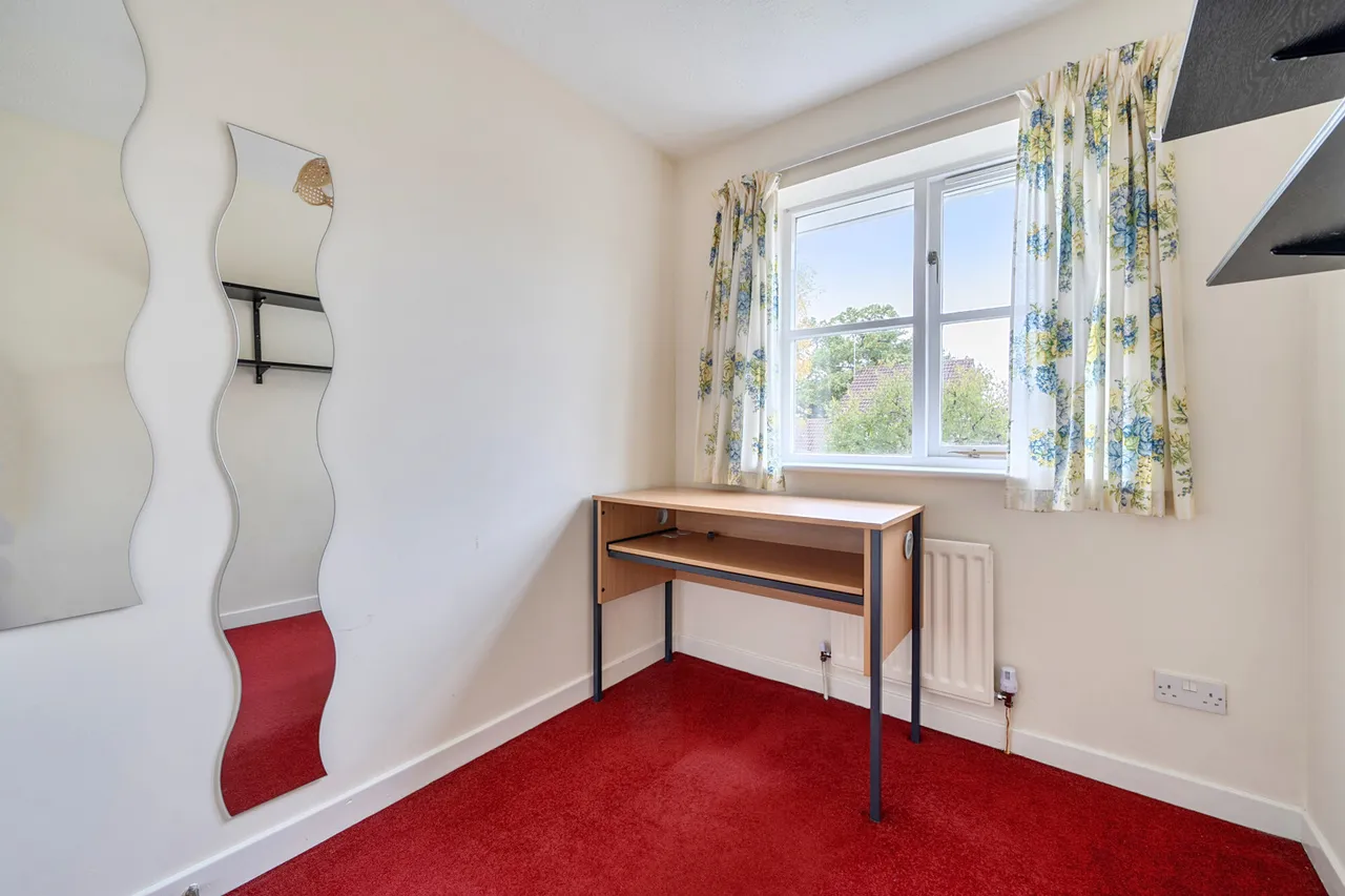 Clovelly Close, Pinner, HA5, photo 24