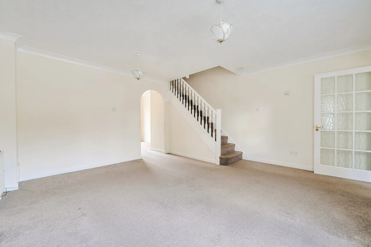 Clovelly Close, Pinner, HA5, photo 18