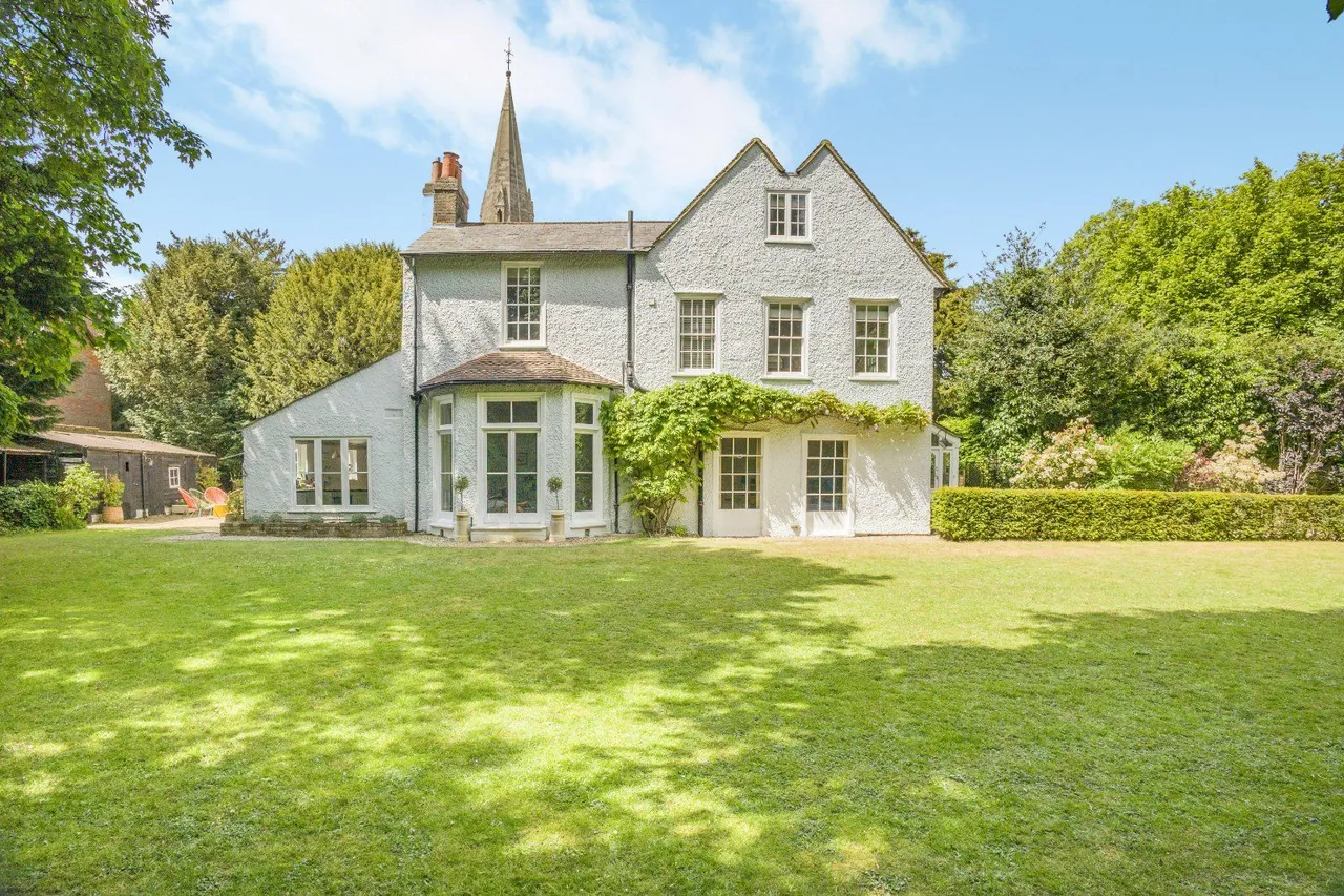 7 bed house for sale — St. Andrew Street, Hertford, Hertfordshire, SG14 1HZ