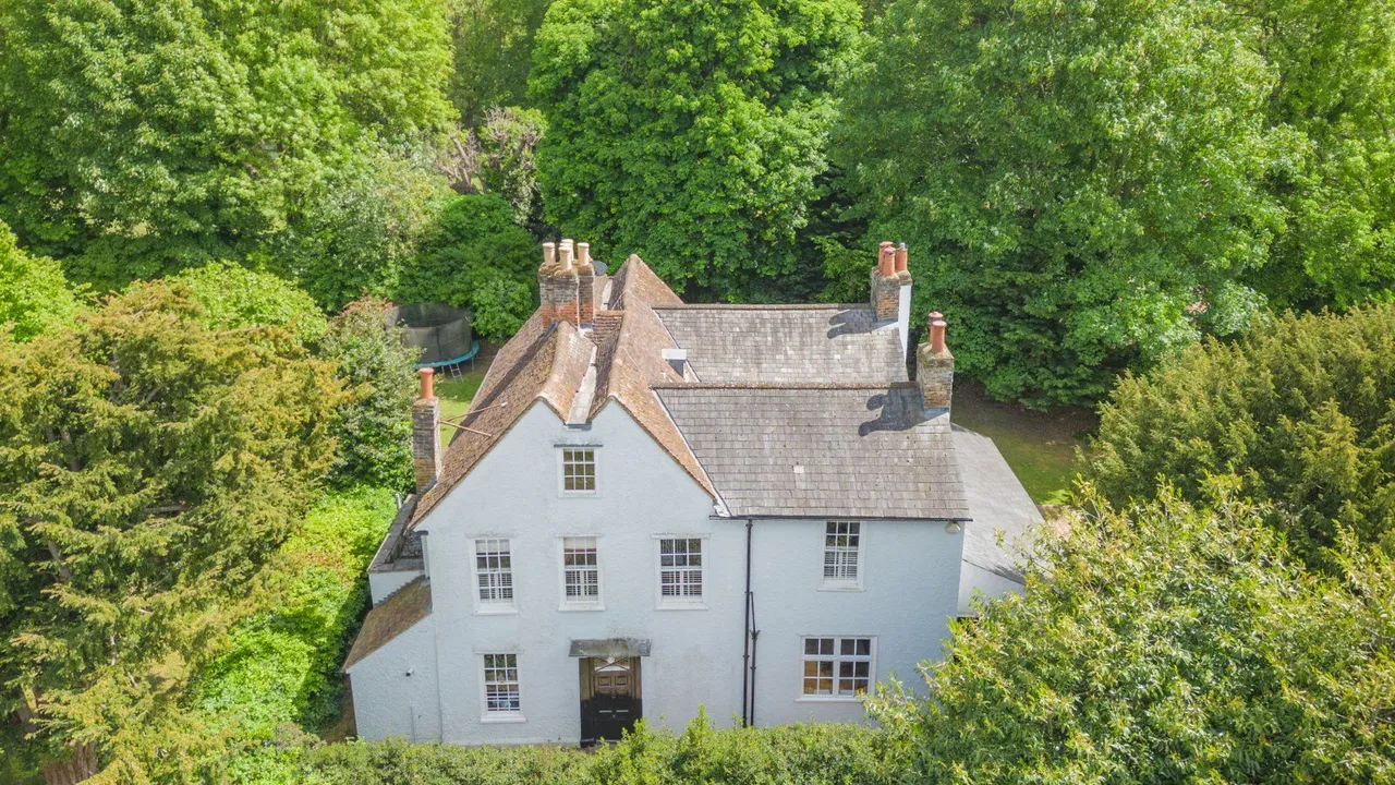 St. Andrew Street, Hertford, Hertfordshire, SG14 1HZ, photo 2