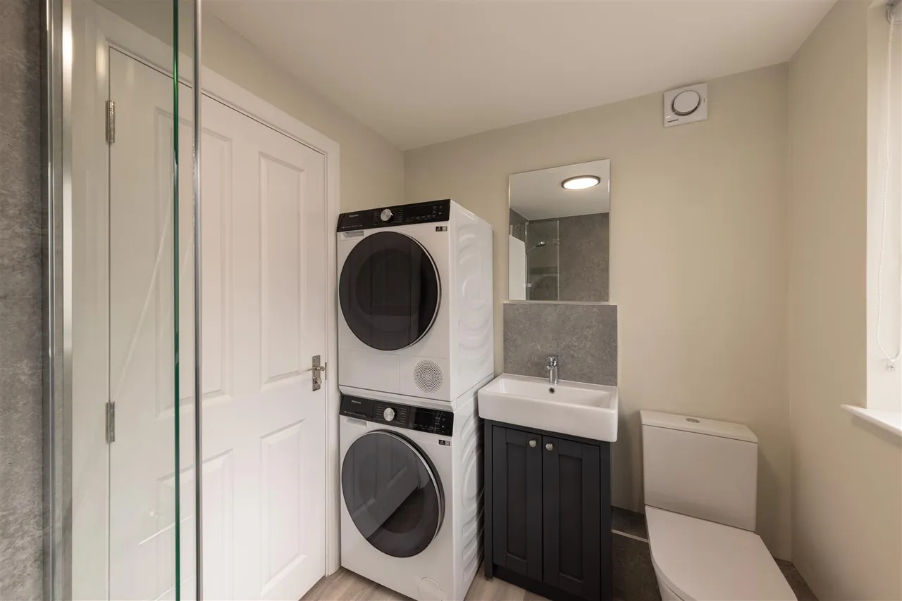 South Street, Dorking, RH4, photo 6