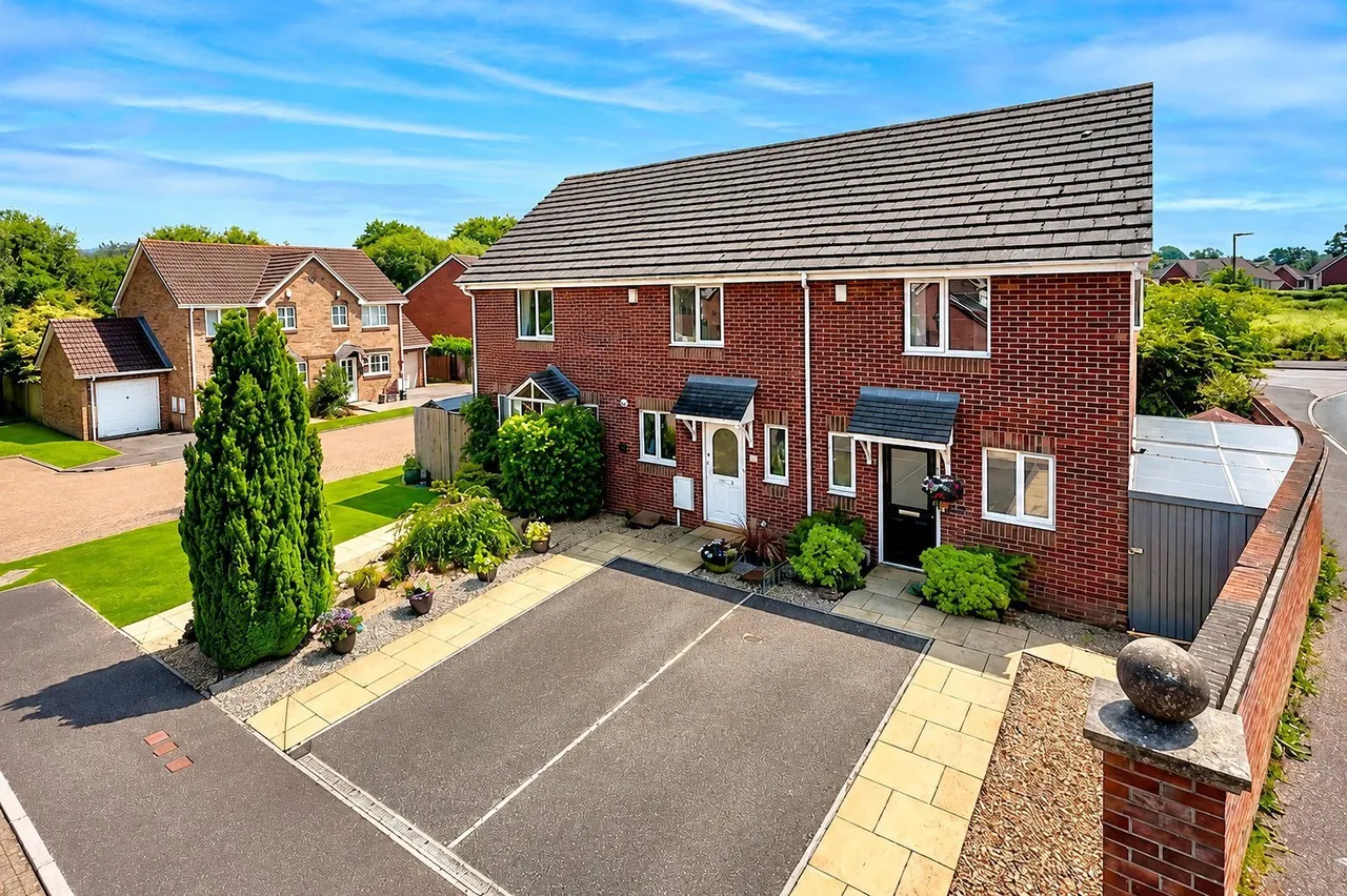 2 bed property for sale — Elliot Close, Ottery St. Mary, Devon, EX11