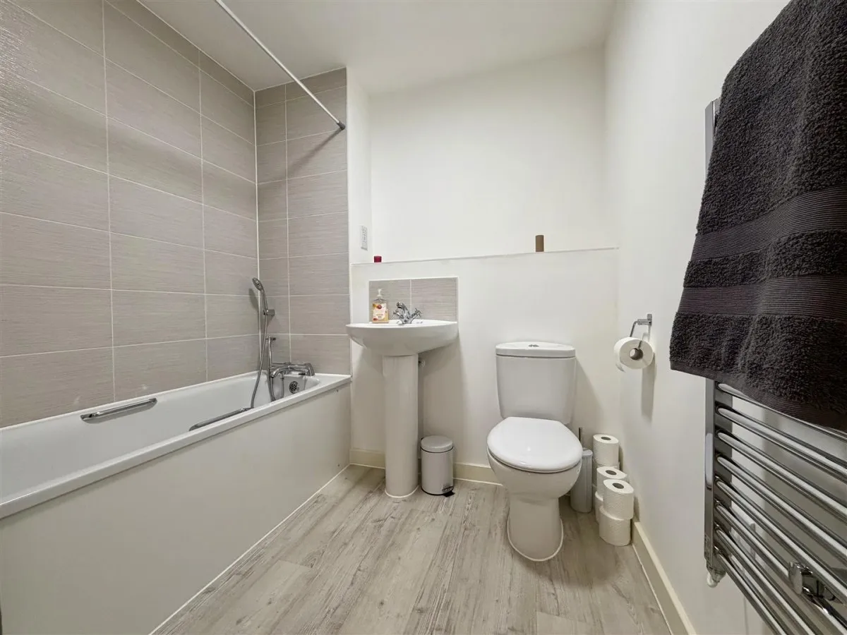 Harker Close, Gloucester, GL2, photo 11