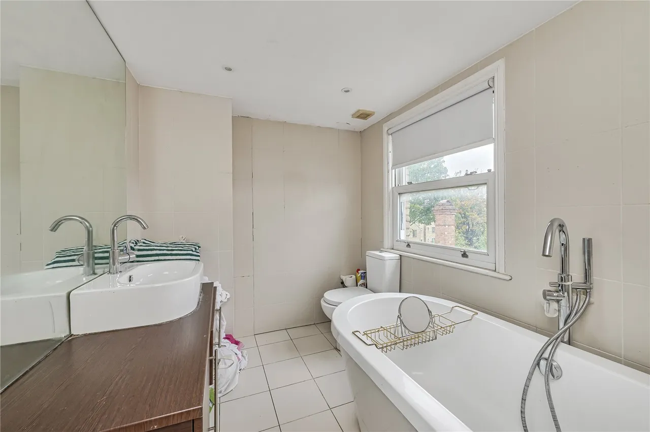Hydethorpe Road, London, SW12, photo 10