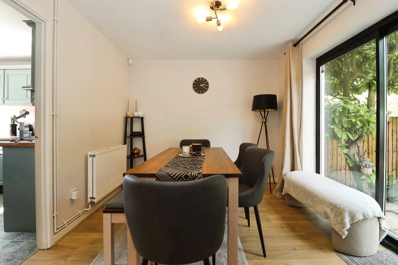 Charlton Gardens, Bristol, photo 11