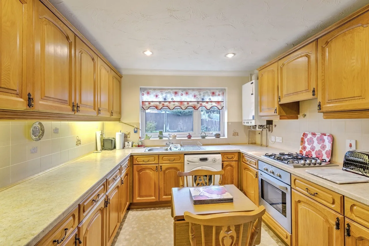 Hibiscus Close, Northampton, Northamptonshire, NN3, photo 6