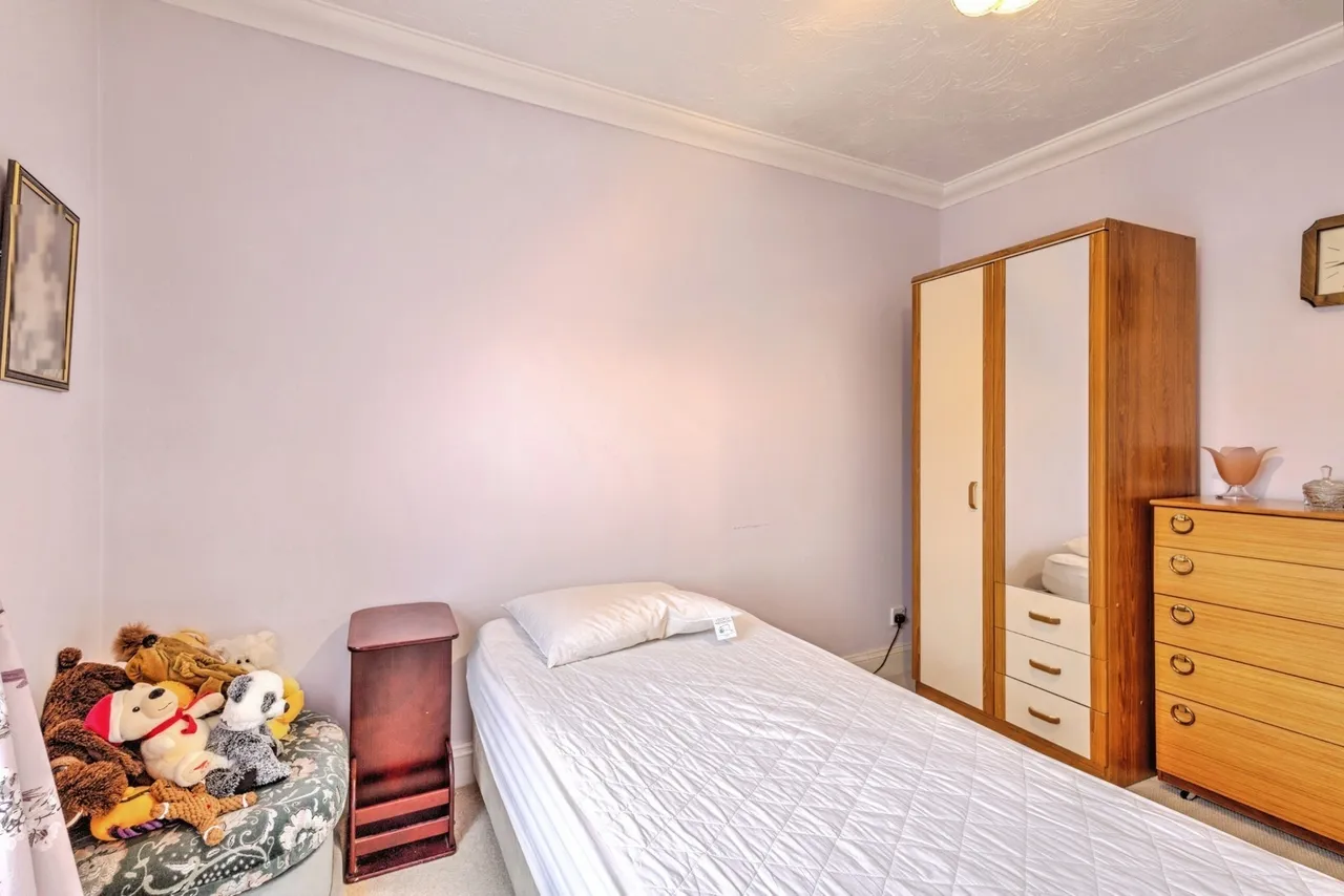 Hibiscus Close, Northampton, Northamptonshire, NN3, photo 13