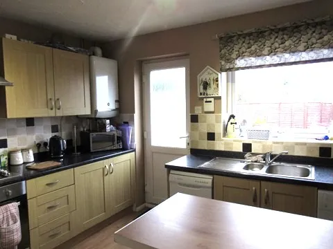 Burghley Rd, South Wootton, PE30, photo 2