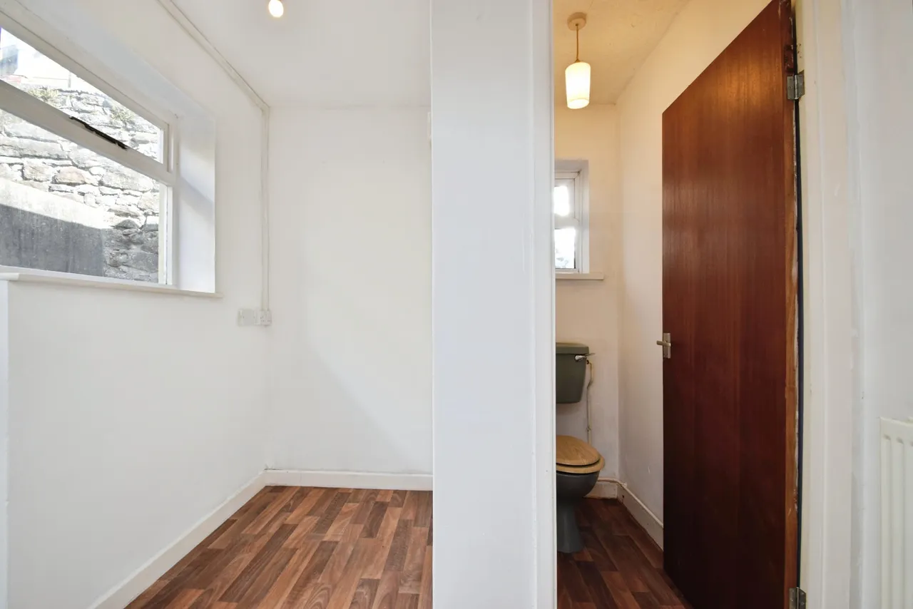 Catherine Street, Swansea, SA1, photo 15