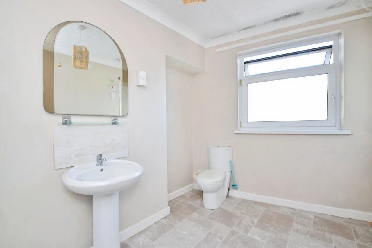Catherine Street, Swansea, SA1, photo 12