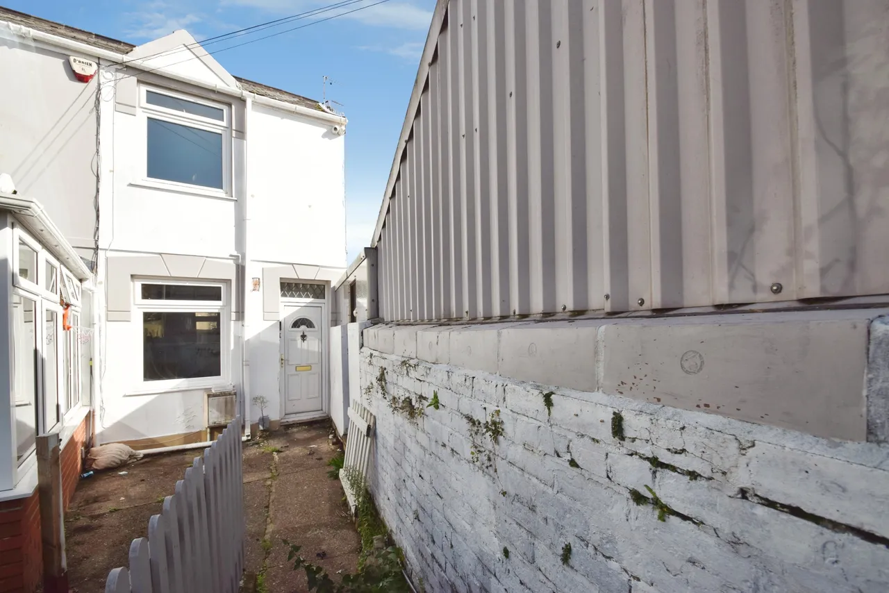 Catherine Street, Swansea, SA1, photo 5