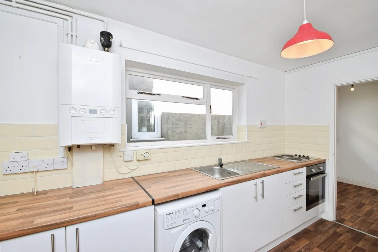 Catherine Street, Swansea, SA1, photo 19