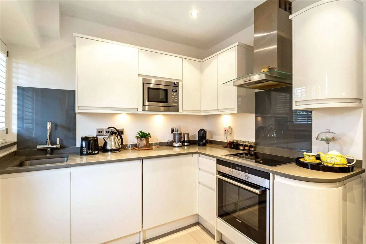 Richmond Hill Court, Richmond, TW10, photo 4