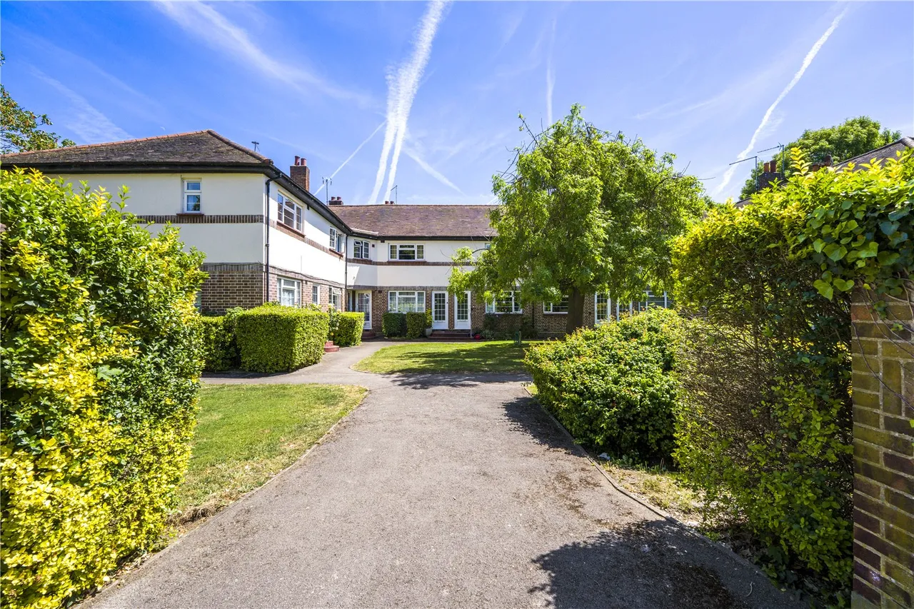 Kenilworth Court, Twickenham, TW2 5QL, photo 8