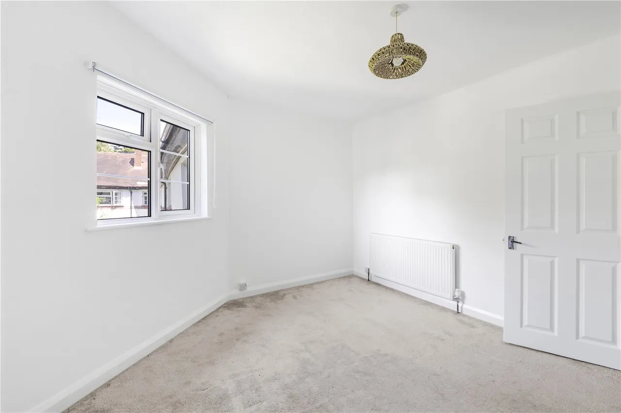 Kenilworth Court, Twickenham, TW2 5QL, photo 6