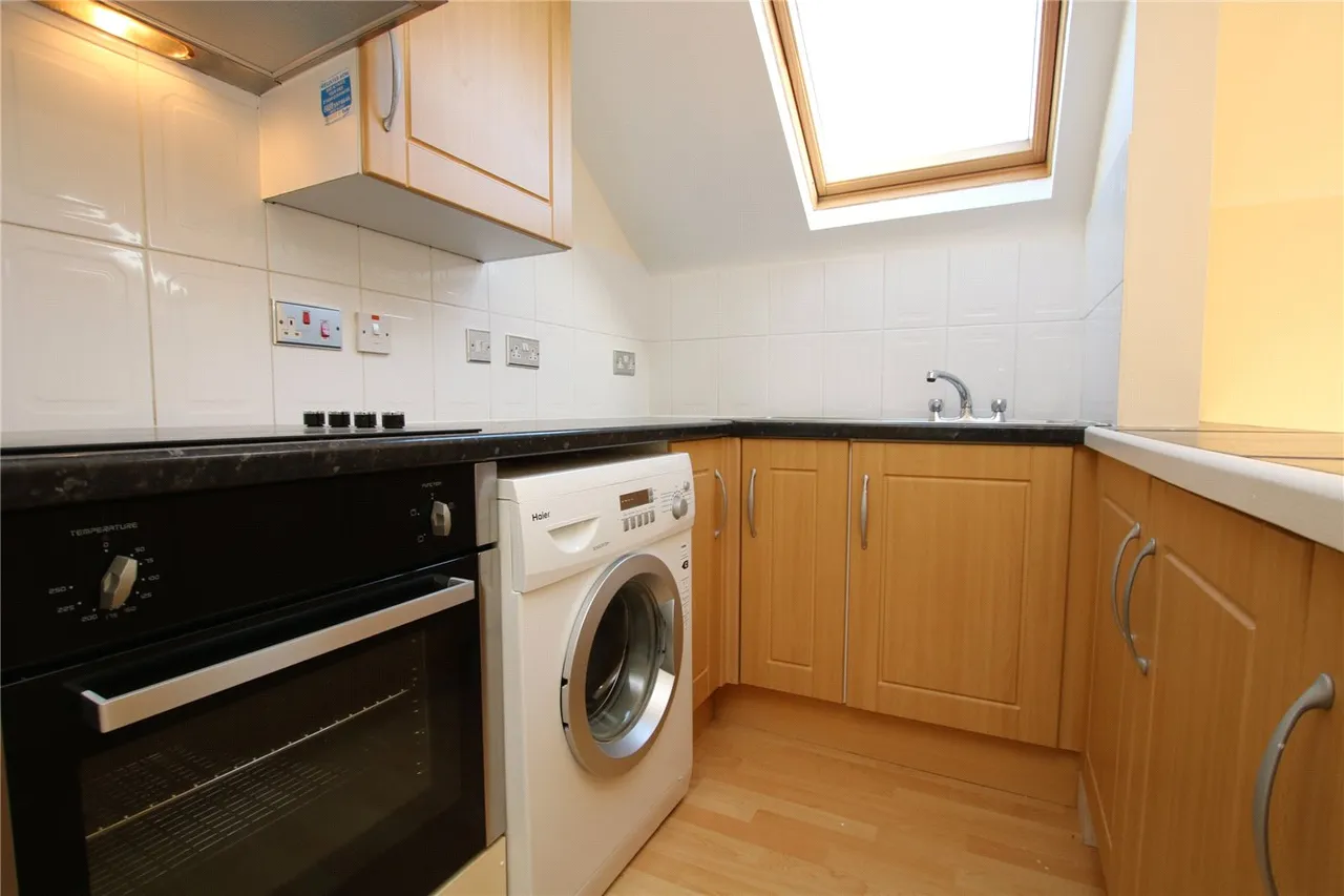 Alexandra Road, Reading, Berkshire, RG1, photo 5