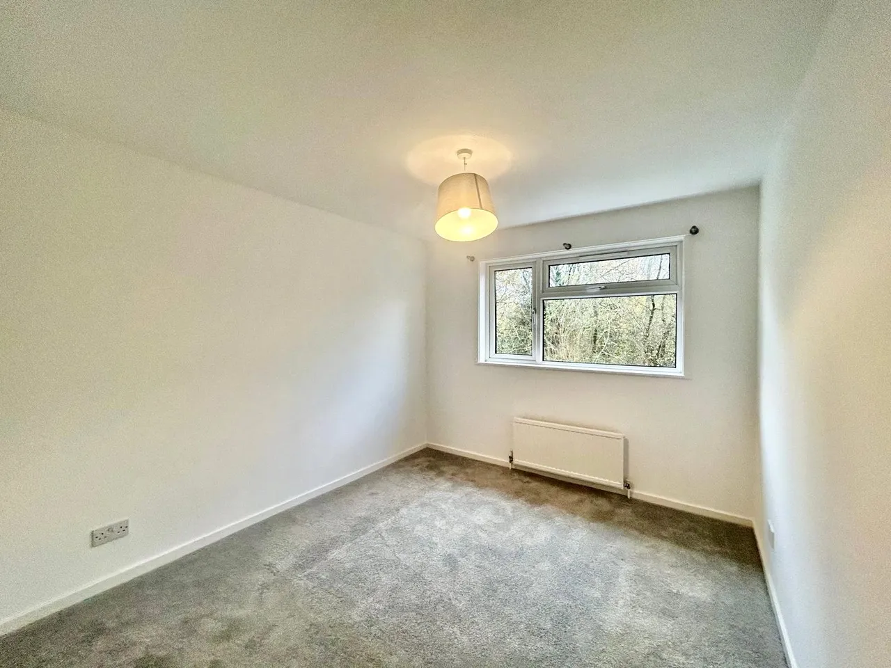 Quetta Park, Church Crookham, Fleet, Hampshire, GU52 8TJ, photo 5